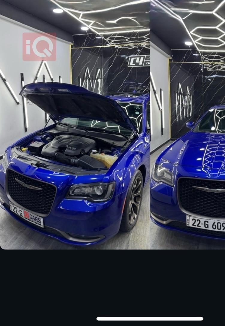 كرايسلر 300